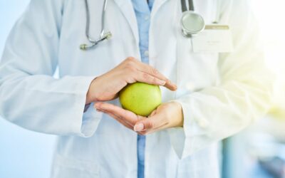 Understanding the Role of Functional Medicine Doctors versus Traditional Doctors